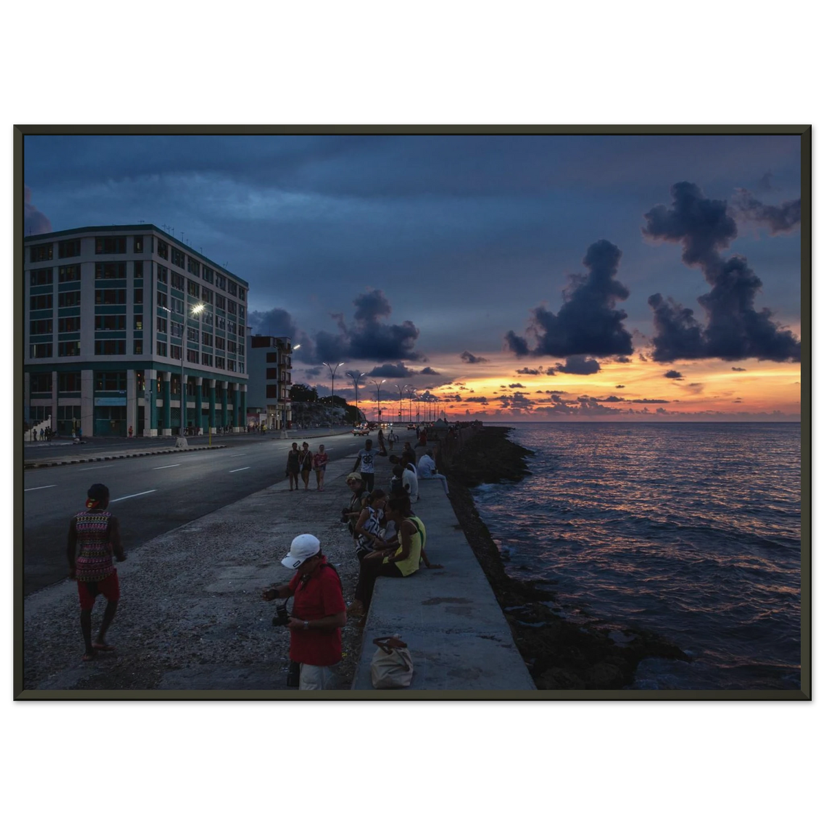 Atmospheric sunset view along the iconic seaside avenue in Havana, Cuba - Fine art street photography print by Paulo Côrte-Real